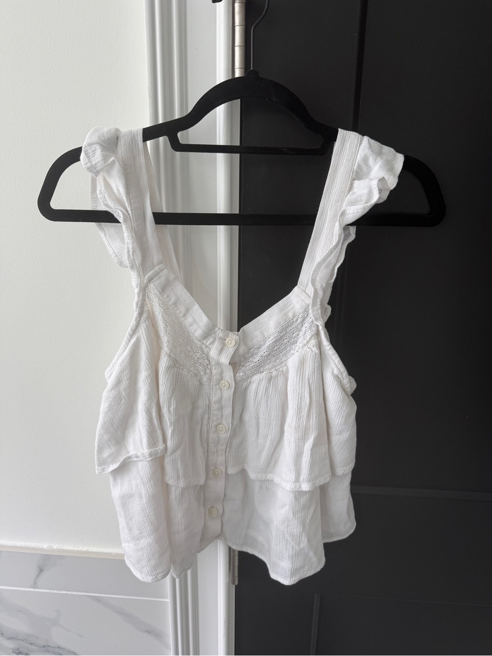 American Eagle Outfitters White Ruffled Button-Front Camisole